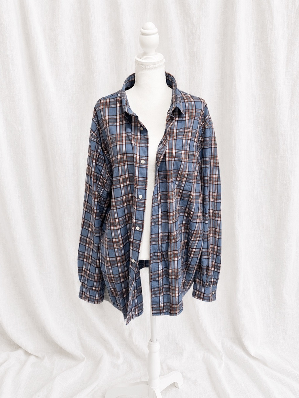 Slate & Stone Blue and Brown Plaid Button-Up Shirt